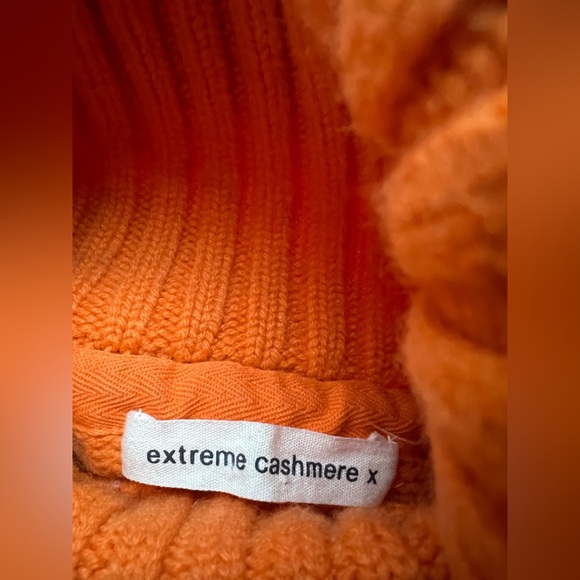 Chunky turtleneck from Dutch brand Extreme Cashmere in excellent condition - Picture 4 of 6